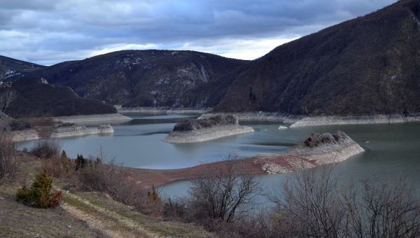 Uvačko jezero - Rezervat prirode Uvac