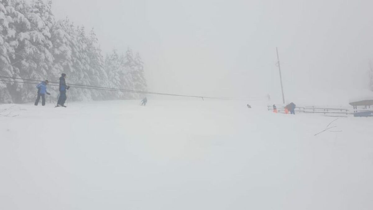 Скијалиште на Јабуци  (Фото: РИНА А. Ровчанин)