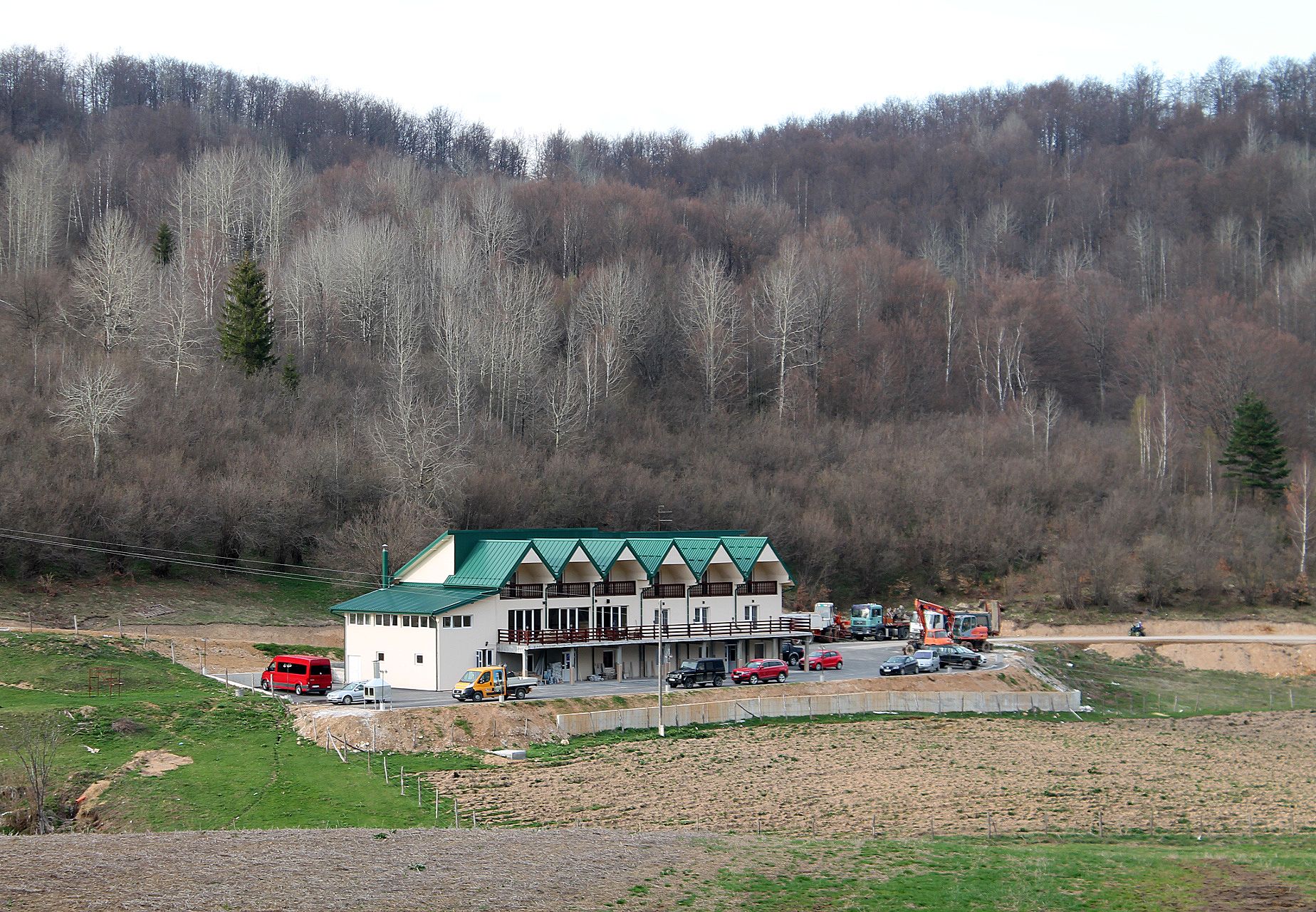 Излетиште и коначиште - ресторан и 19 соба у Вучији (фото: Д. Гагричић)
