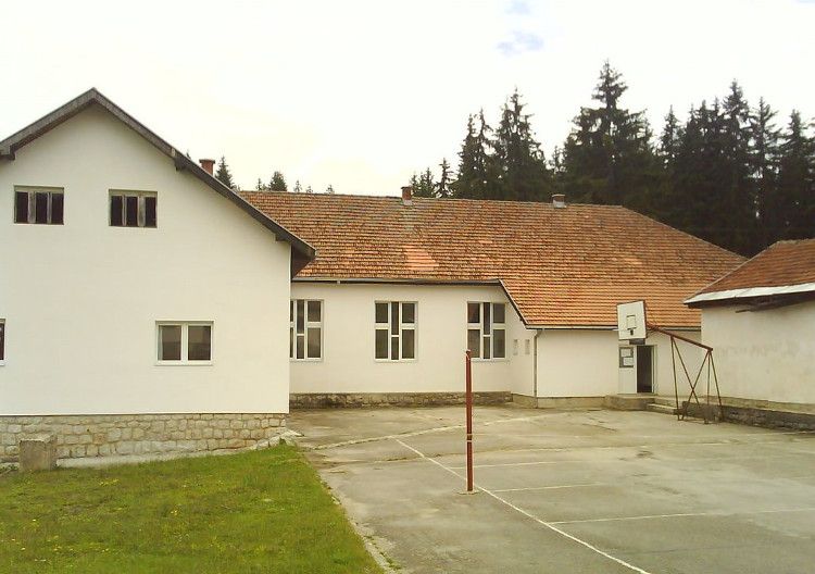 Основна школа "Момир Пуцаревић" у Акмачићима (фото: ПП Медиа)