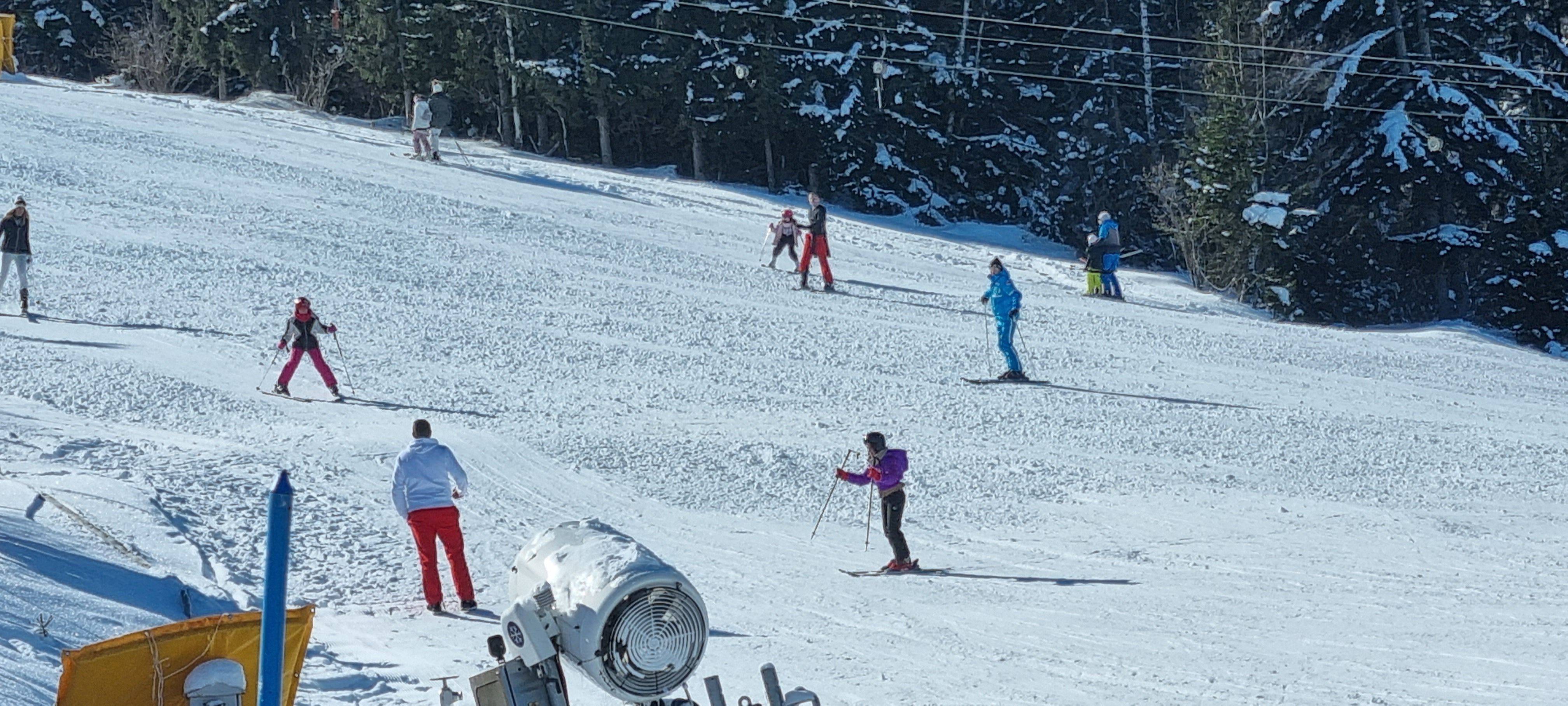 Већи број скијаша очекује се за Сретење