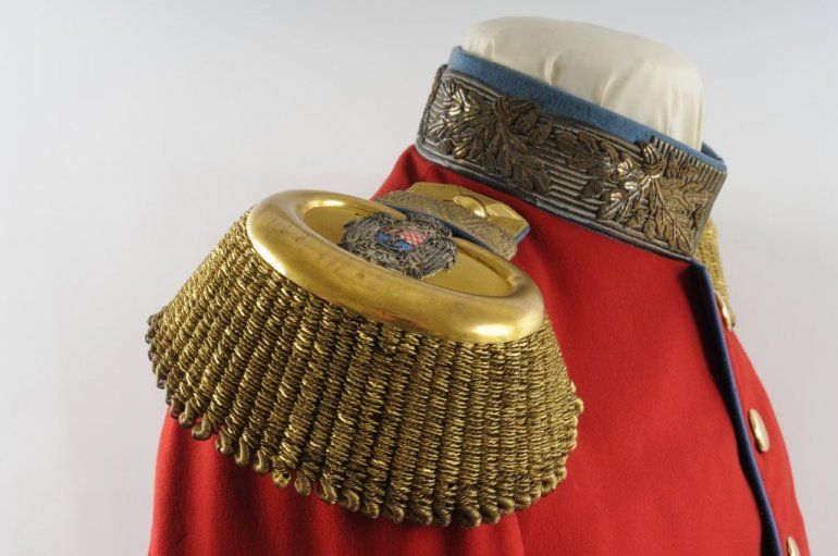 Наслеђе - еполете из богате заоставштине (Фото: Приватна архива)