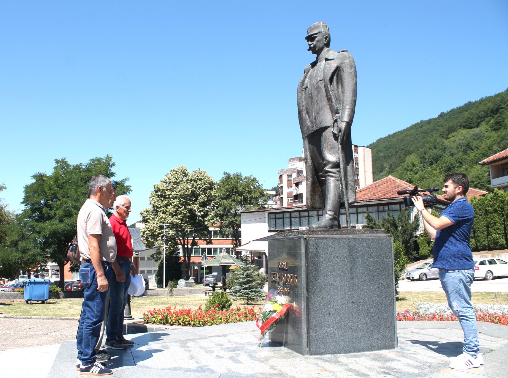 Битке против заборава -  почасти родољубу