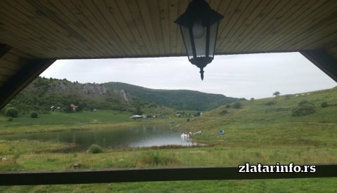 Vikendica "Zlatarski biser" Uvačko jezero