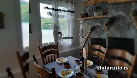 Vikend kuća "Zlatarski DAR" Zlatarsko jezero