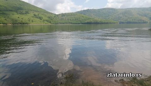 Vila "Helena" Uvačko jezero
