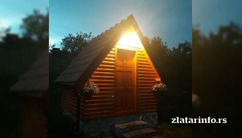 Vila "Stanić" Uvačko jezero