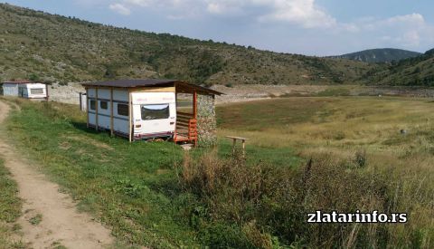 Kućica "Životić" Uvačko jezero