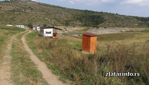 Kućica "Životić" Uvačko jezero