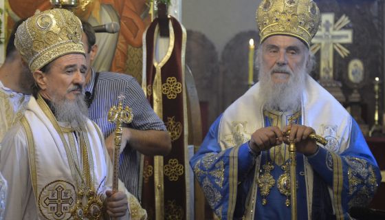 Ustoličen vladika Atanasije