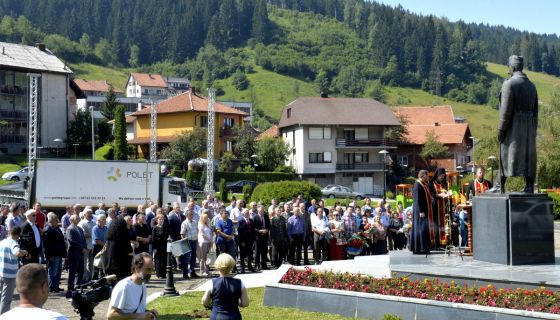 Свечаност  у част војводе Бојовића на градском тргу ( Фото: Раде Прелић)
