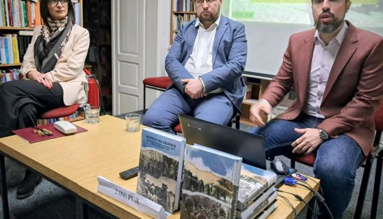 Са промоције књиге  - Милана Јелић, Драган Теодосић и др Милутин Живковић