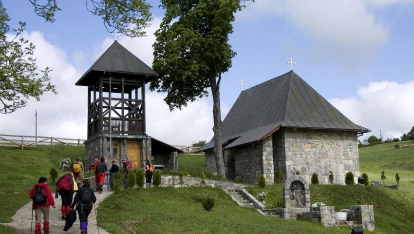 Манастир Дубница
